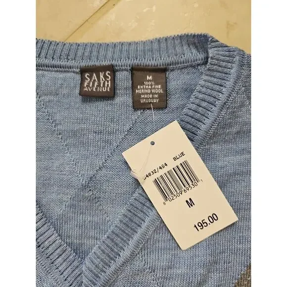 Saks Fifth Avenue 100% Merino Wool Sweater Men's M V-Neck Blue